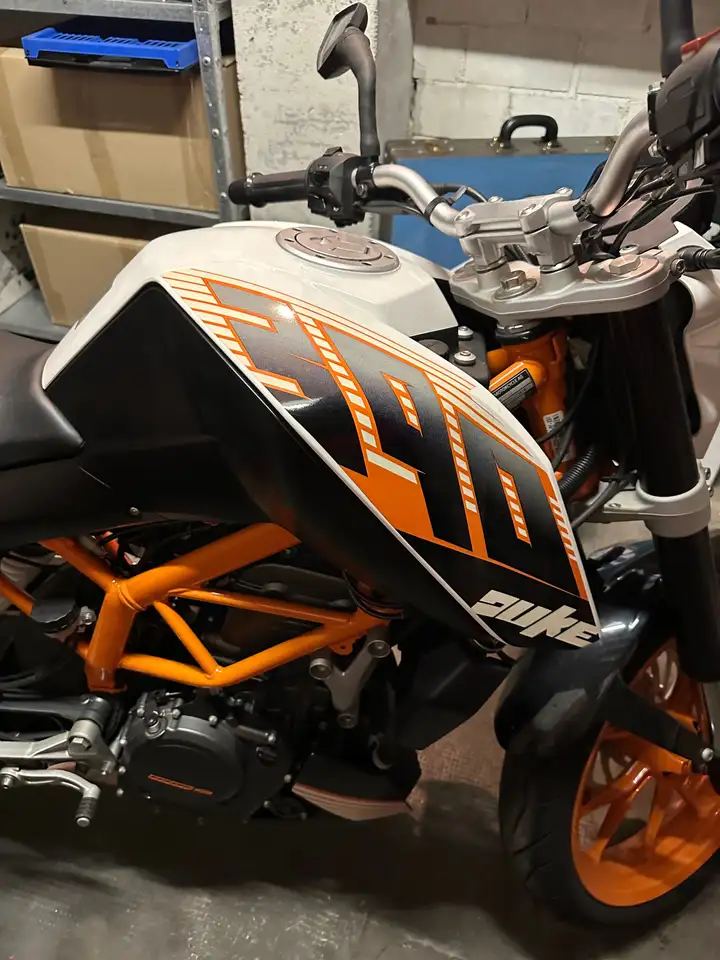 KTM 390 Duke
