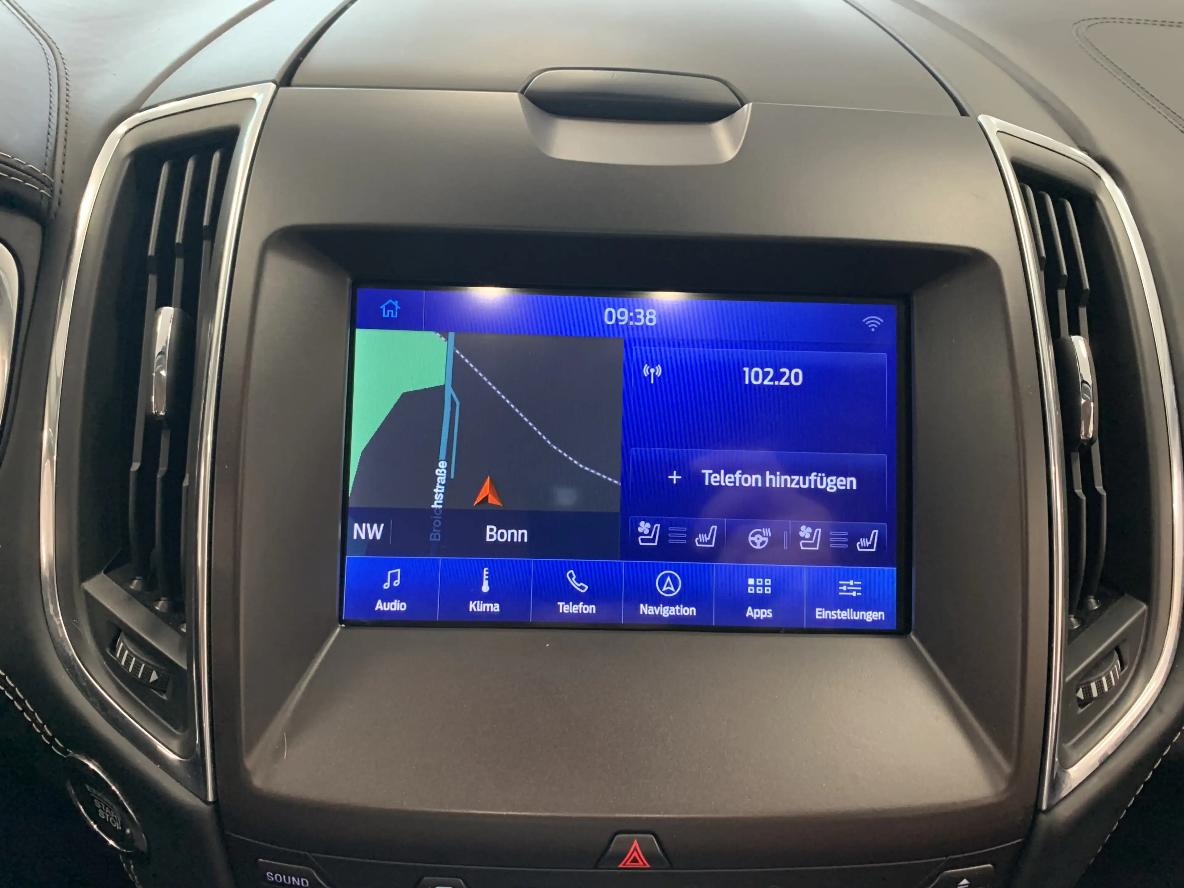 Ford Galaxy Titanium 7-Sitzer AHK Leder Ambientelicht — photo 13