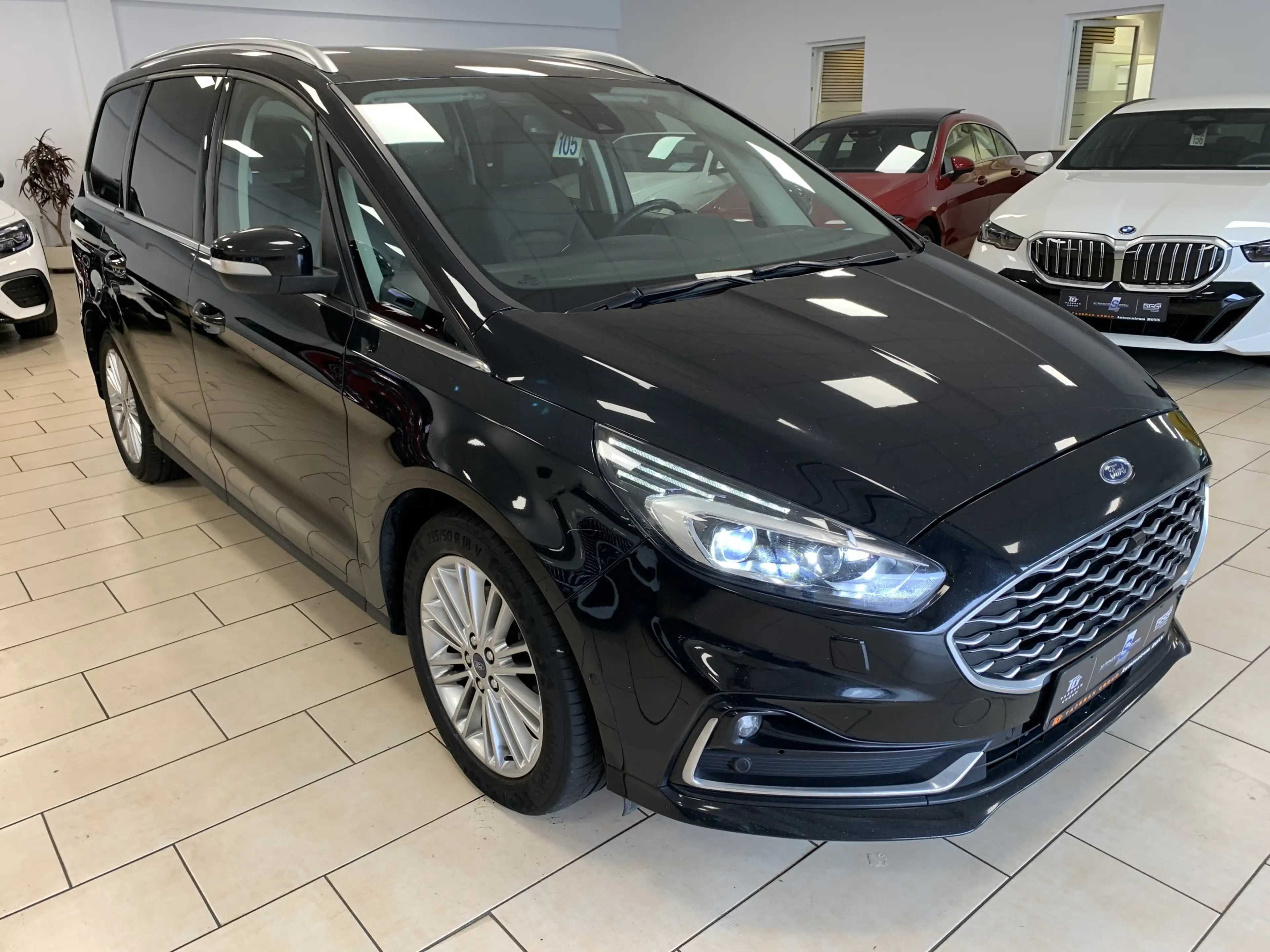 Ford Galaxy Titanium 7-Sitzer AHK Leder Ambientelicht — photo 7
