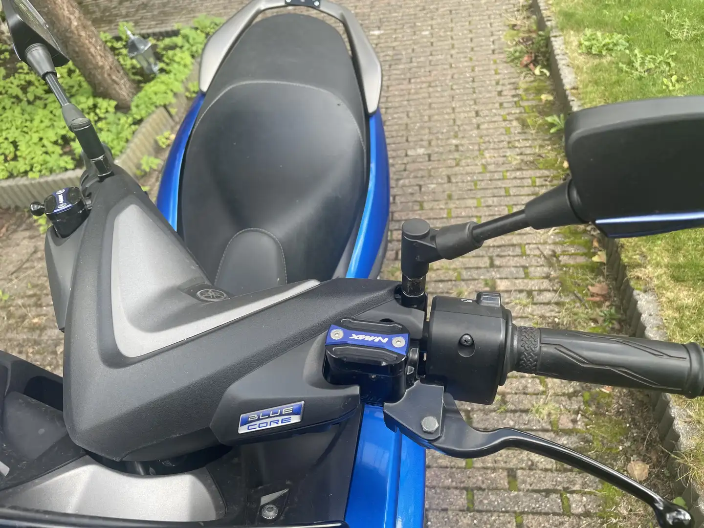 Yamaha NMAX 155 - 2