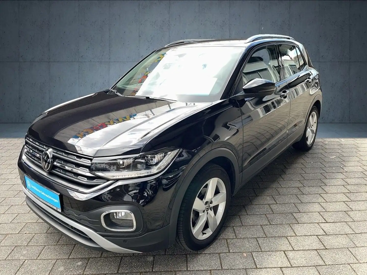 Volkswagen T-Cross 1.0 TSI Style Navi LED SHZ Fekete - 2