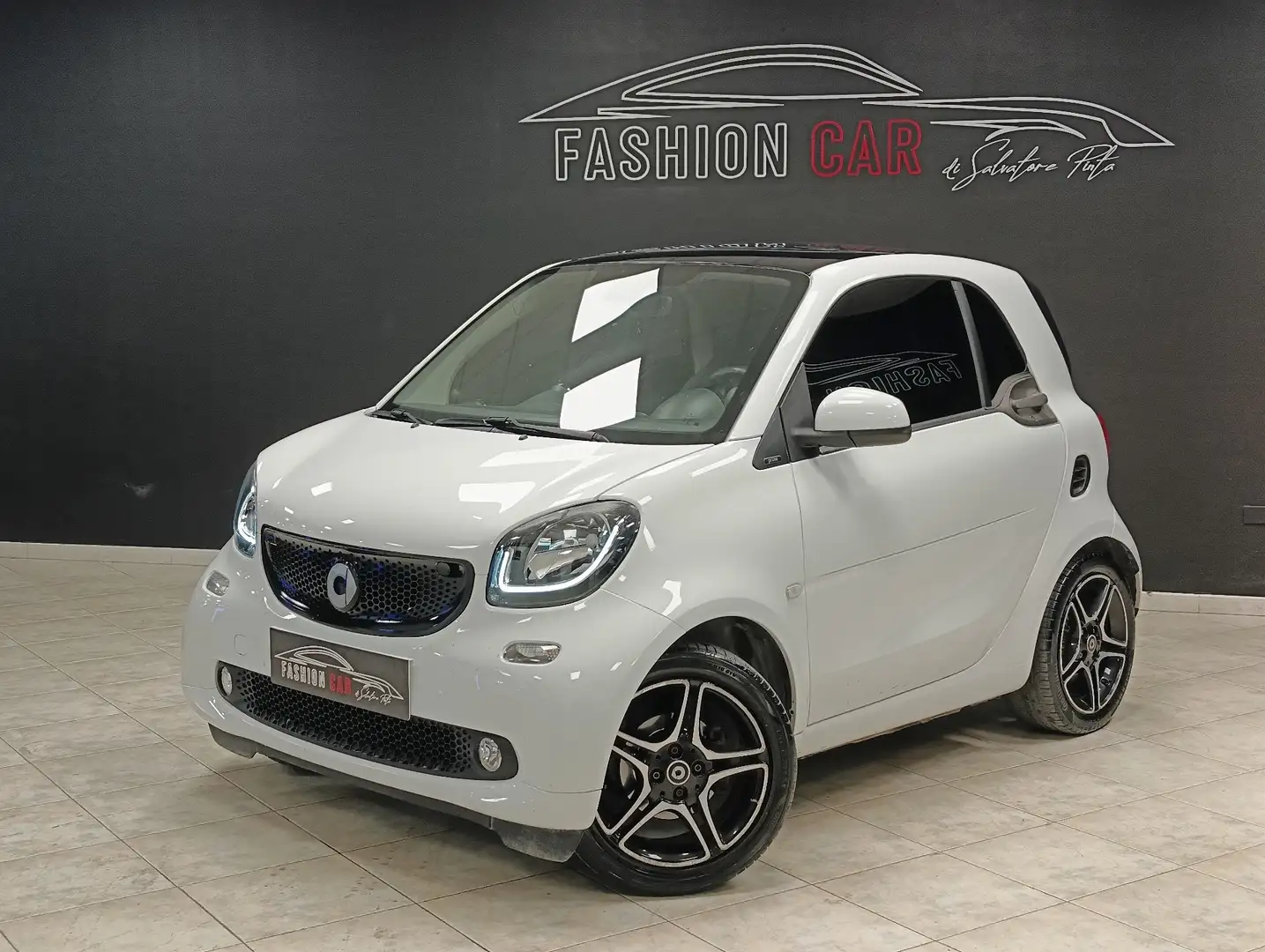 smart forTwo Fortwo III 2015 0.9 t Prime 90cv twinamic Blanc - 1