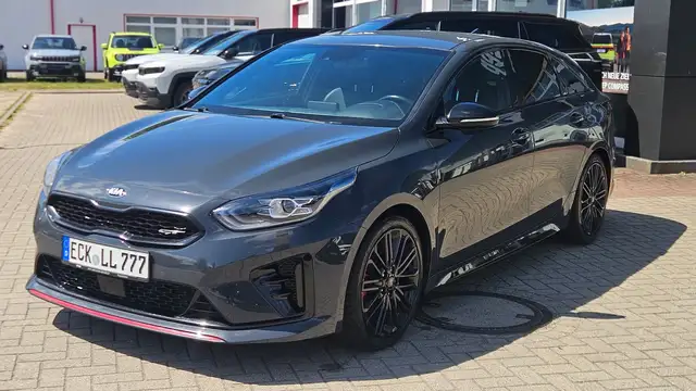 Kia ProCeed / pro_cee'd ProCeed GT Black edt. LED Navi Scheckheft gepfle