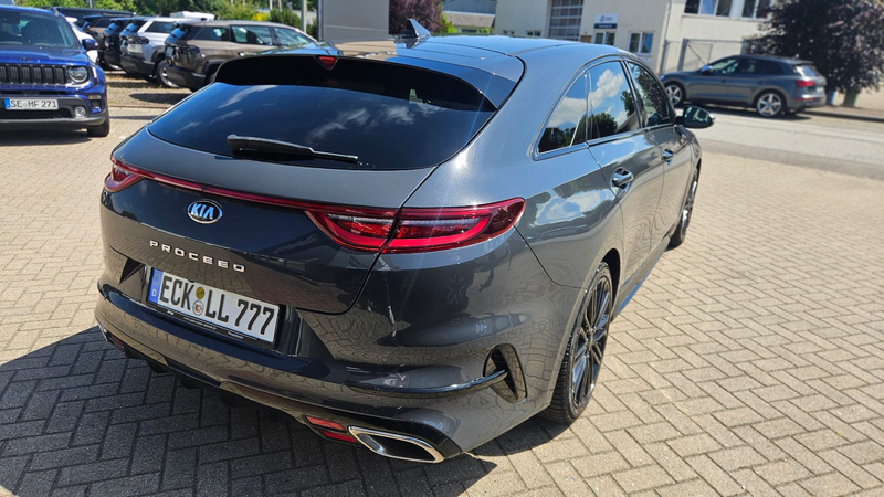 Kia ProCeed / pro_cee'd ProCeed GT Black edt. LED Navi Scheckheft gepfle — photo 5