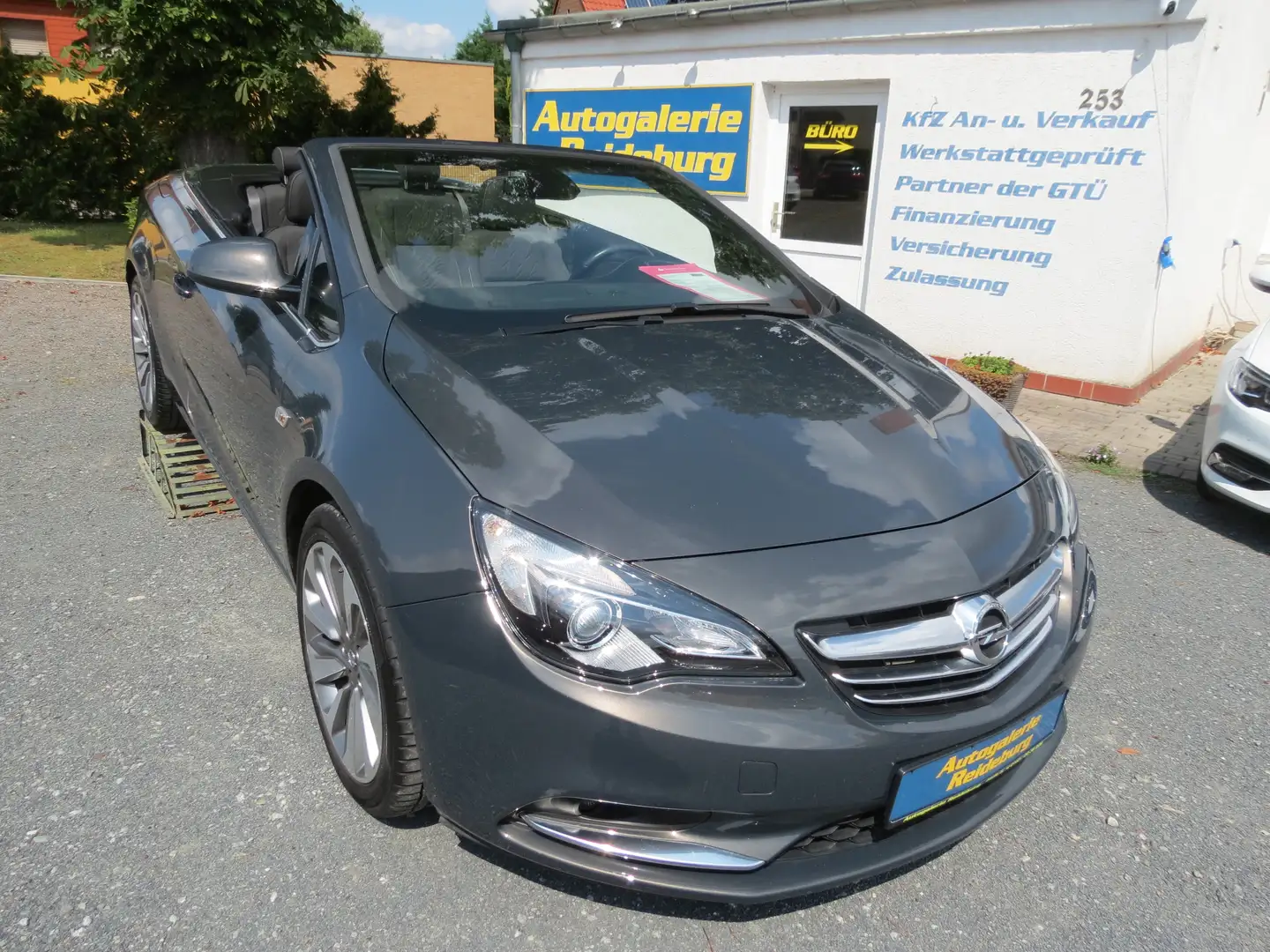 Opel Cascada Cabrio Edition 2.Hd.!! Erst 48Tkm!! PDC!! Grau - 1