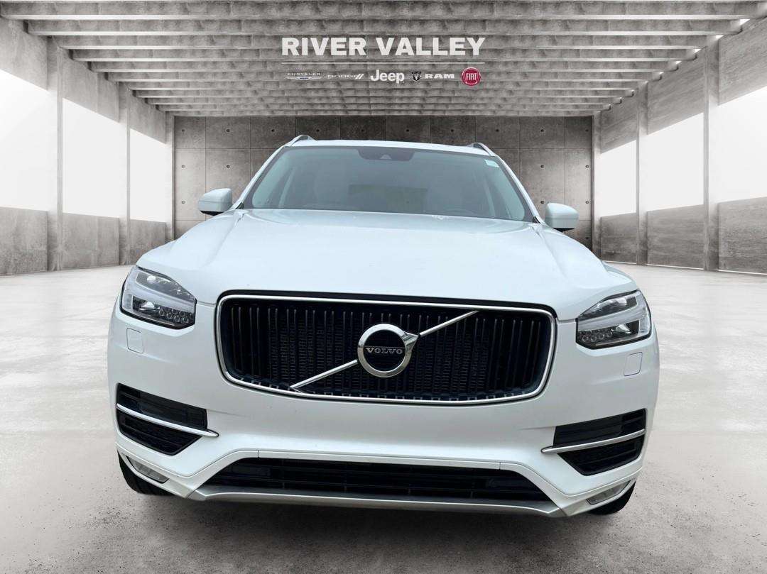 2019 Volvo XC90 T6 Momentum thumb 7