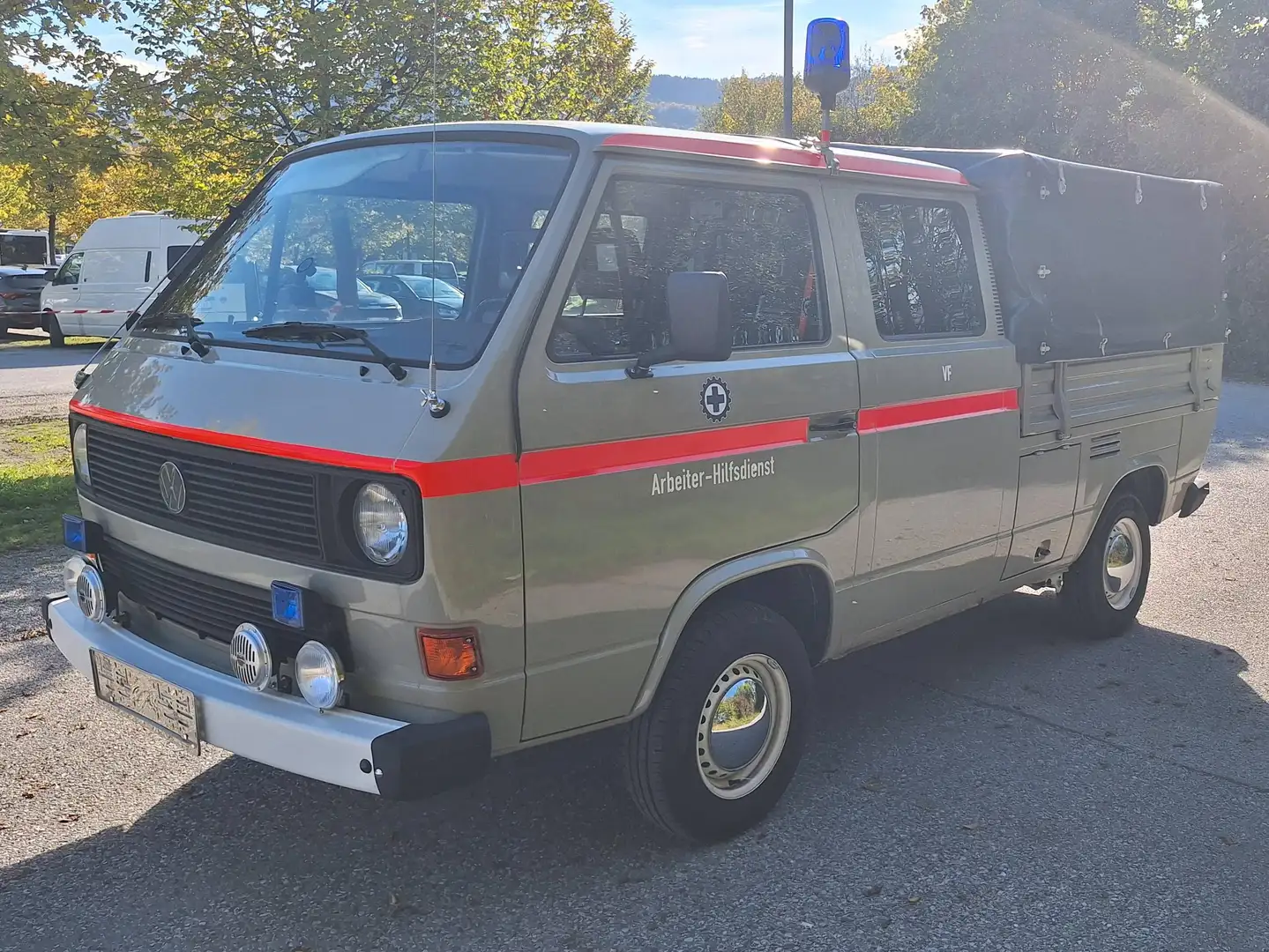 Volkswagen T3 Doppelkabine Doka Pritsche Grau - 2