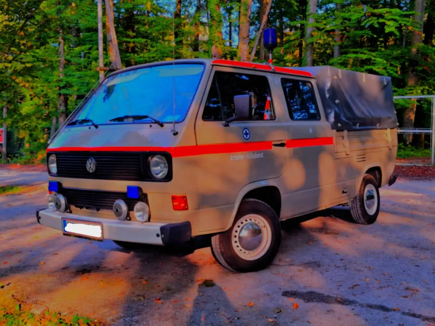 Volkswagen T3 Doppelkabine Doka Pritsche Grau - 1