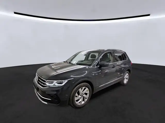 Volkswagen Tiguan Elegance 2.0 TDI 150CV DSG7 *PANO* MATRIX *ACC *