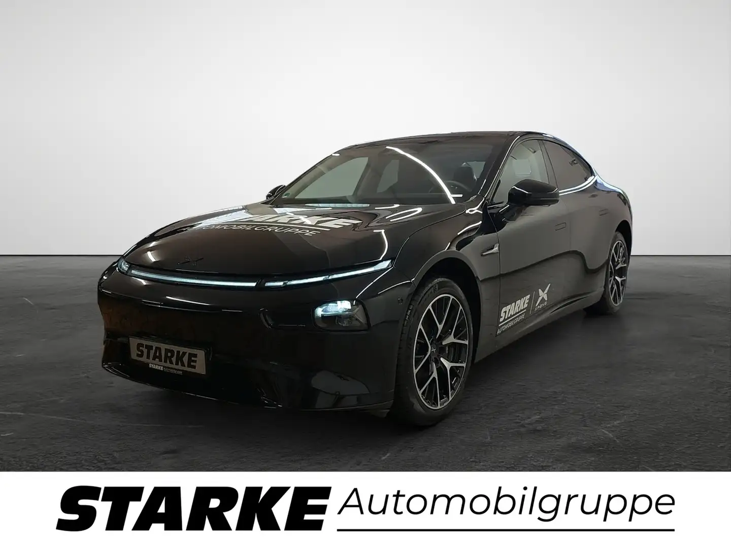 Xpeng P7 AWD Performance Zwart - 1