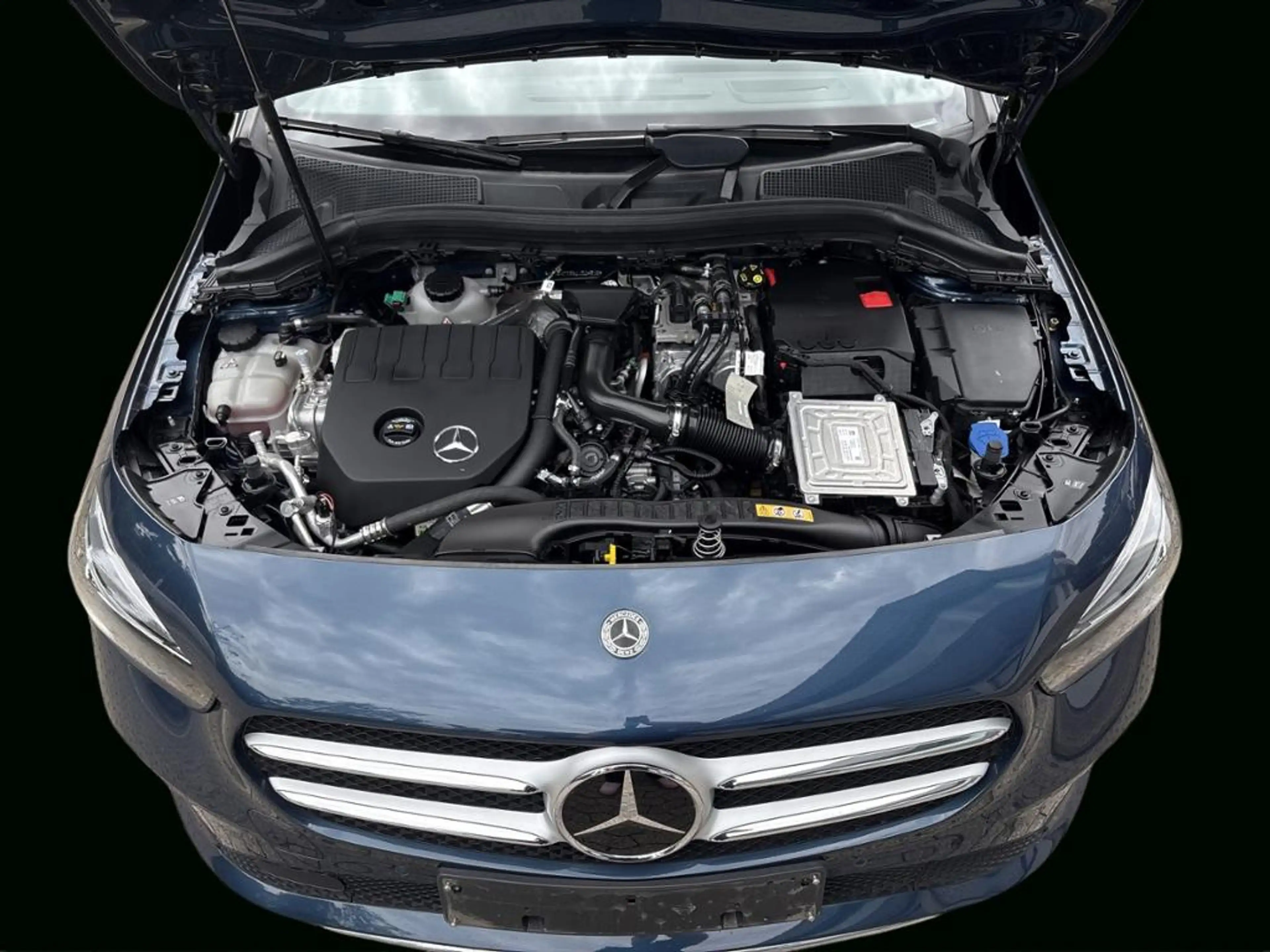 Mercedes-Benz B 250 e Progressive HUD AHK PANO KAMERA BEAM — photo 11