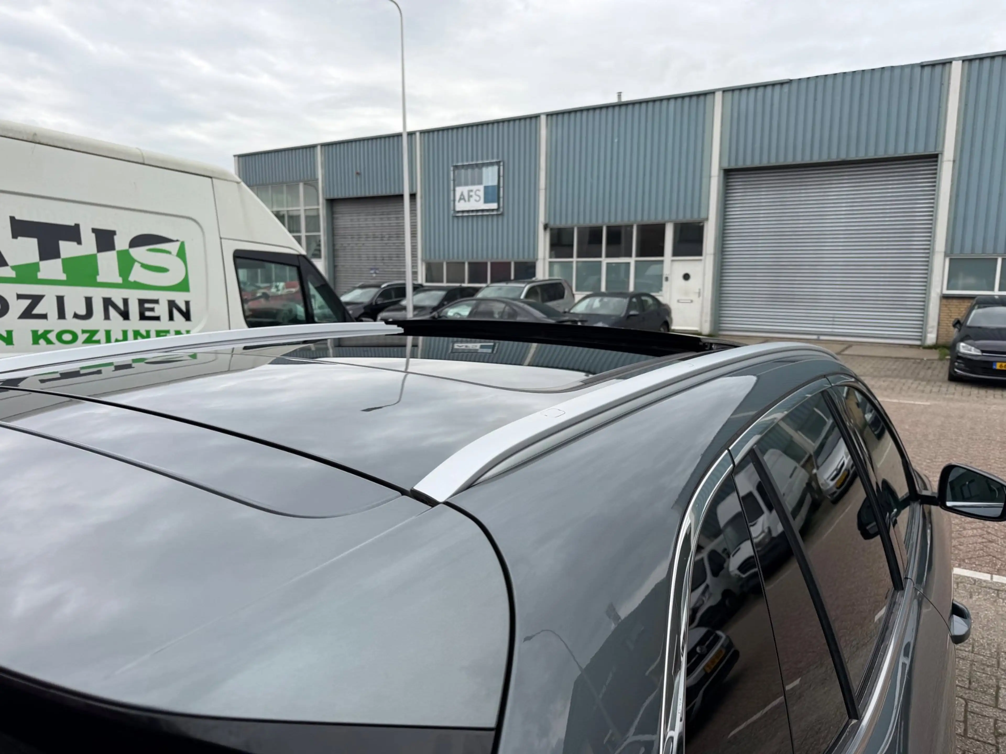 Geely Starray EM-i 1.5 Max+, Pano, 360, Memory — photo 9