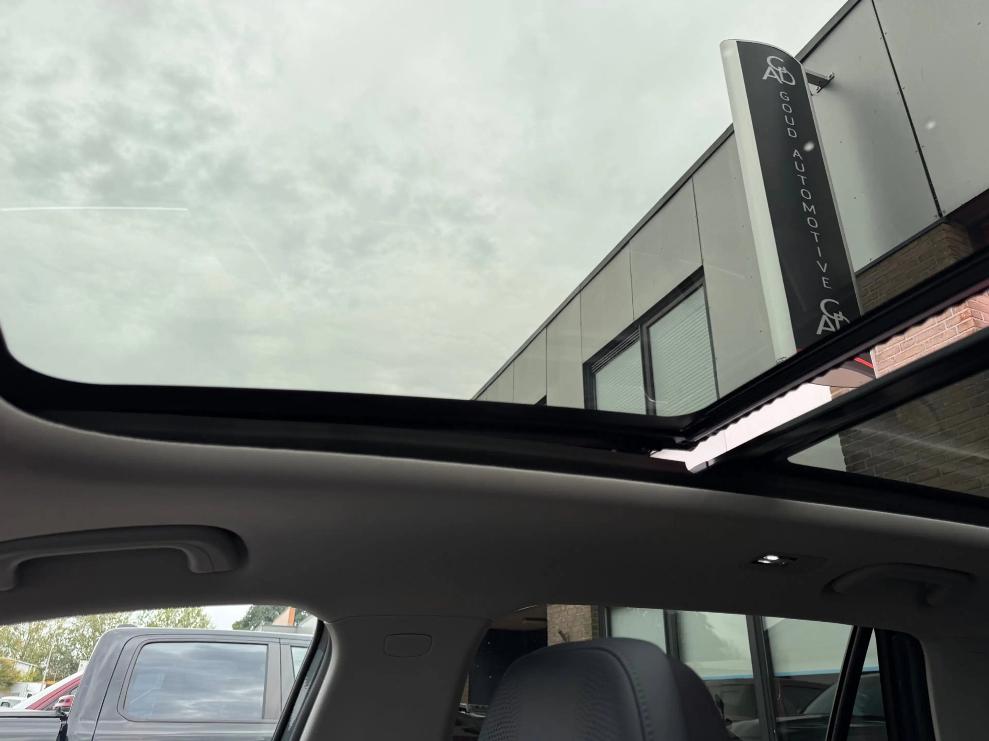 Geely Starray EM-i 1.5 Max+, Pano, 360, Memory — photo 8