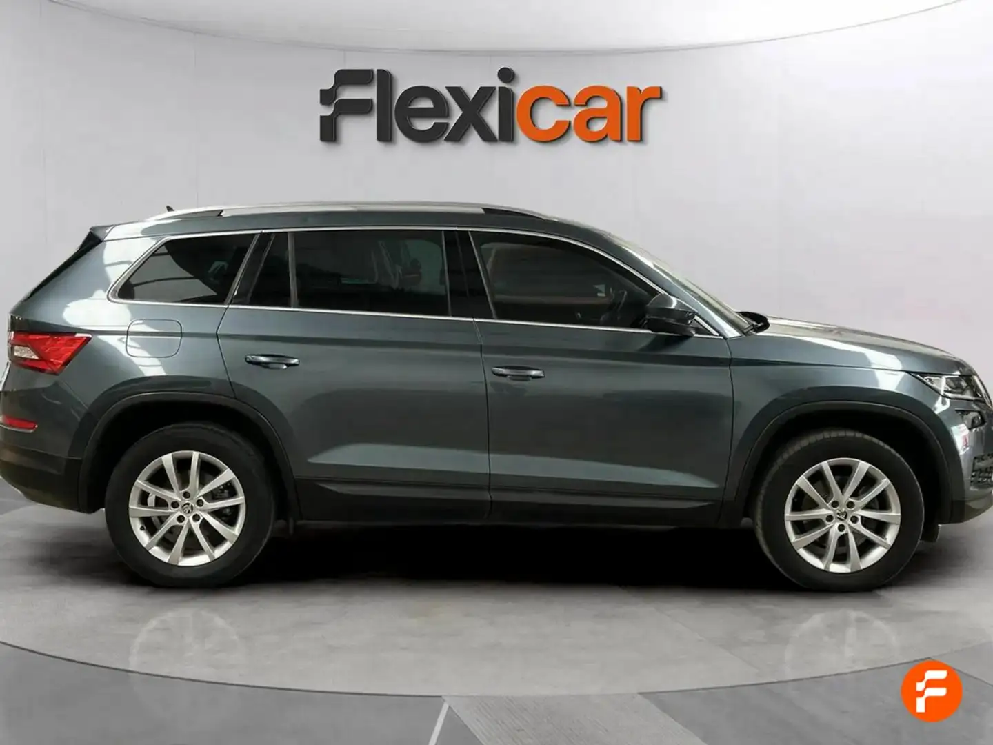 Skoda Kodiaq 2.0TDI AB tech Ambition 4x2 DSG 110kW Gris - 2
