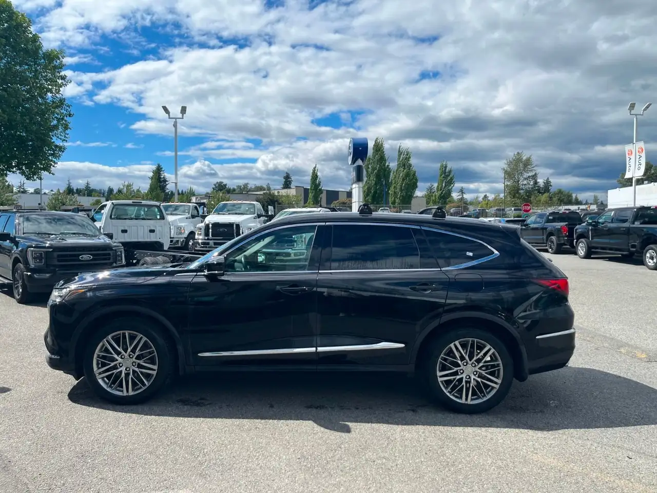 Acura MDX снимка Acura MDX
