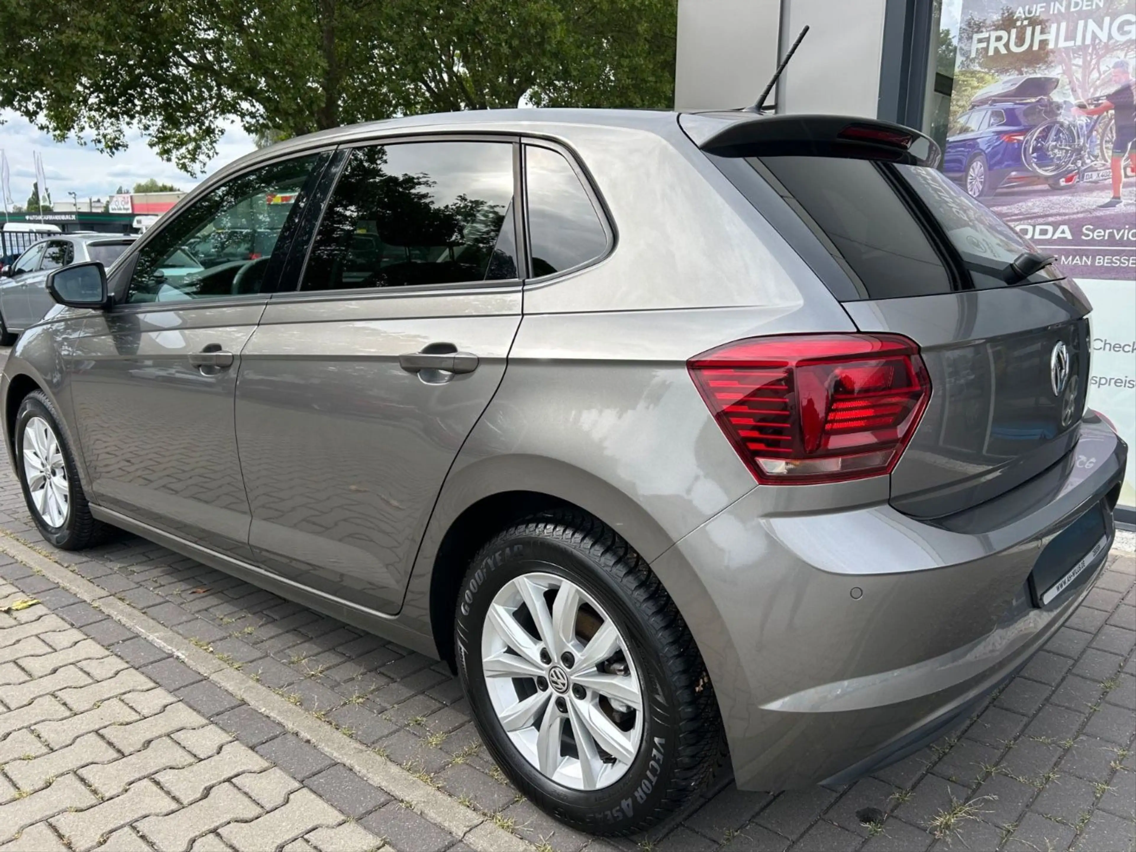 Volkswagen Polo 1.0 TSI Highline — photo 4