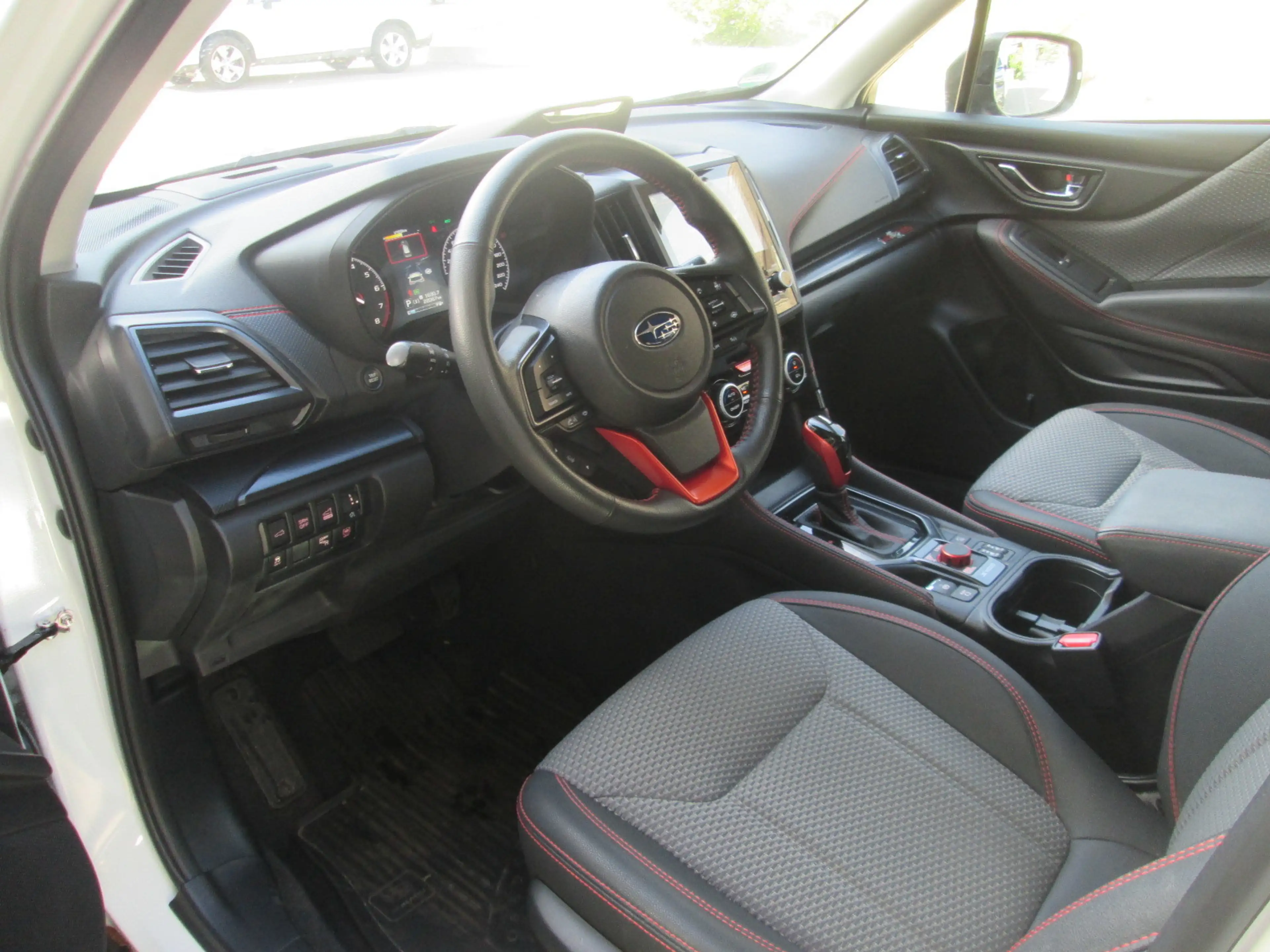 Subaru Forester 2.0ie, Edition Exclusive, CVT — photo 9