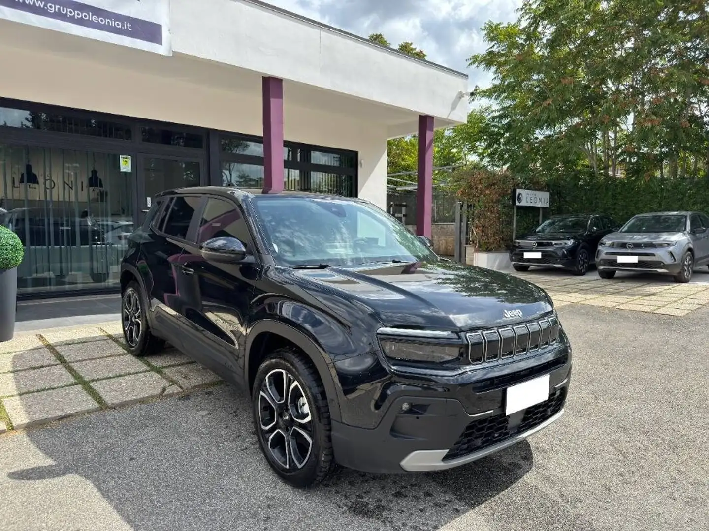 Jeep Avenger 1.2 turbo Summit fwd 100cv Noir - 1