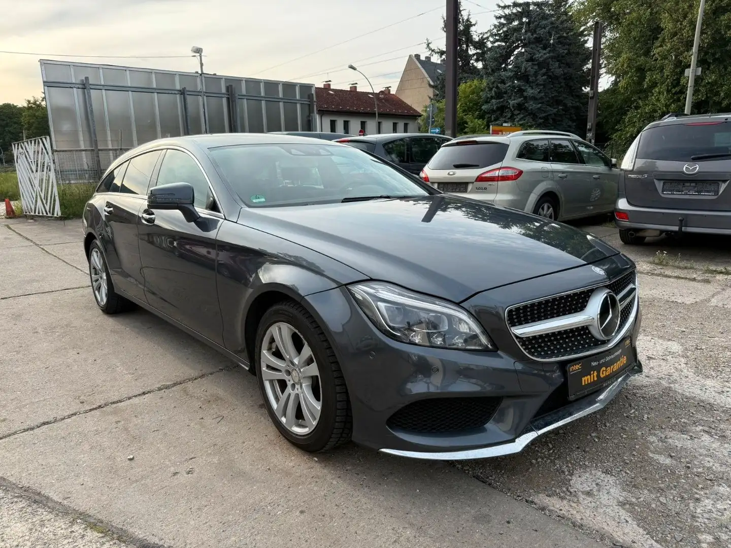 Mercedes-Benz CLS 350 Grau - 1