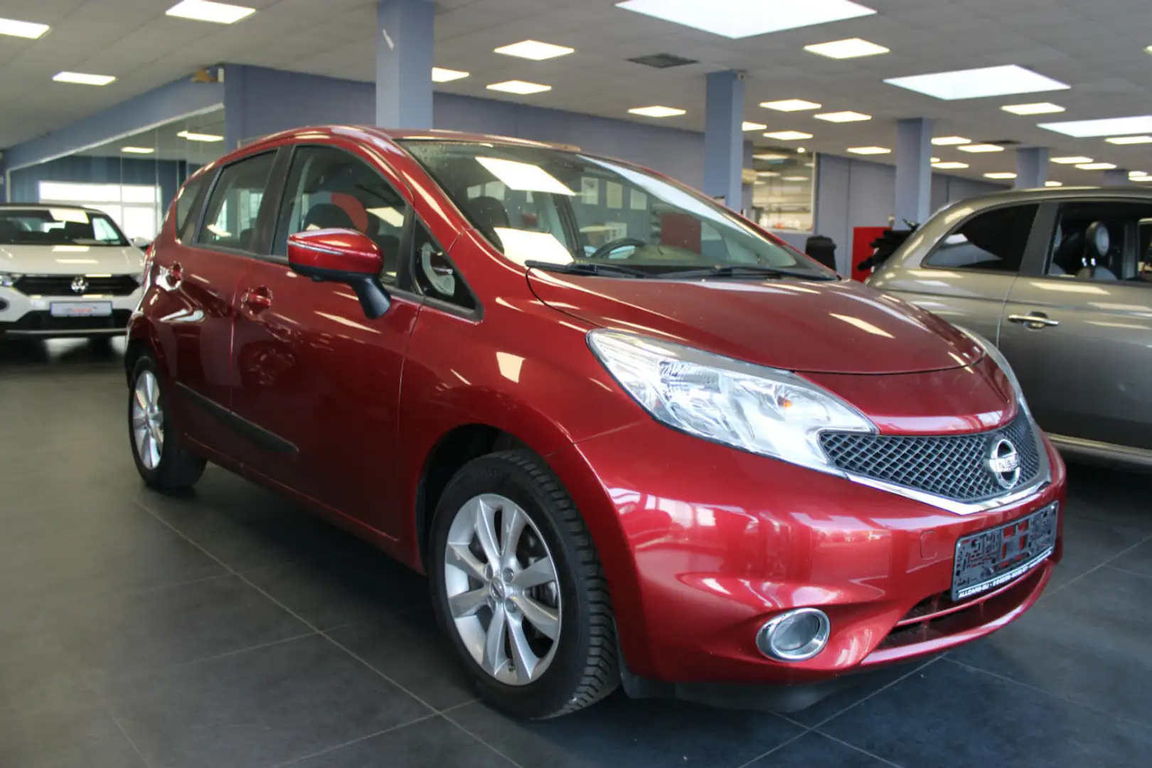 Nissan Note 1.2 Acenta 360° - Navi - AHK. Rot - 1