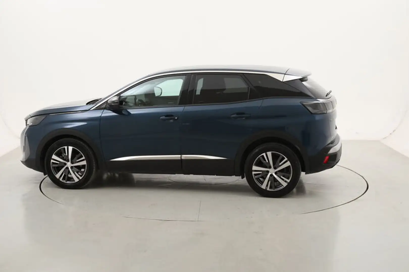 Peugeot 3008 Allure Pack 1.5 Diesel 131CV Blu/Azzurro - 2
