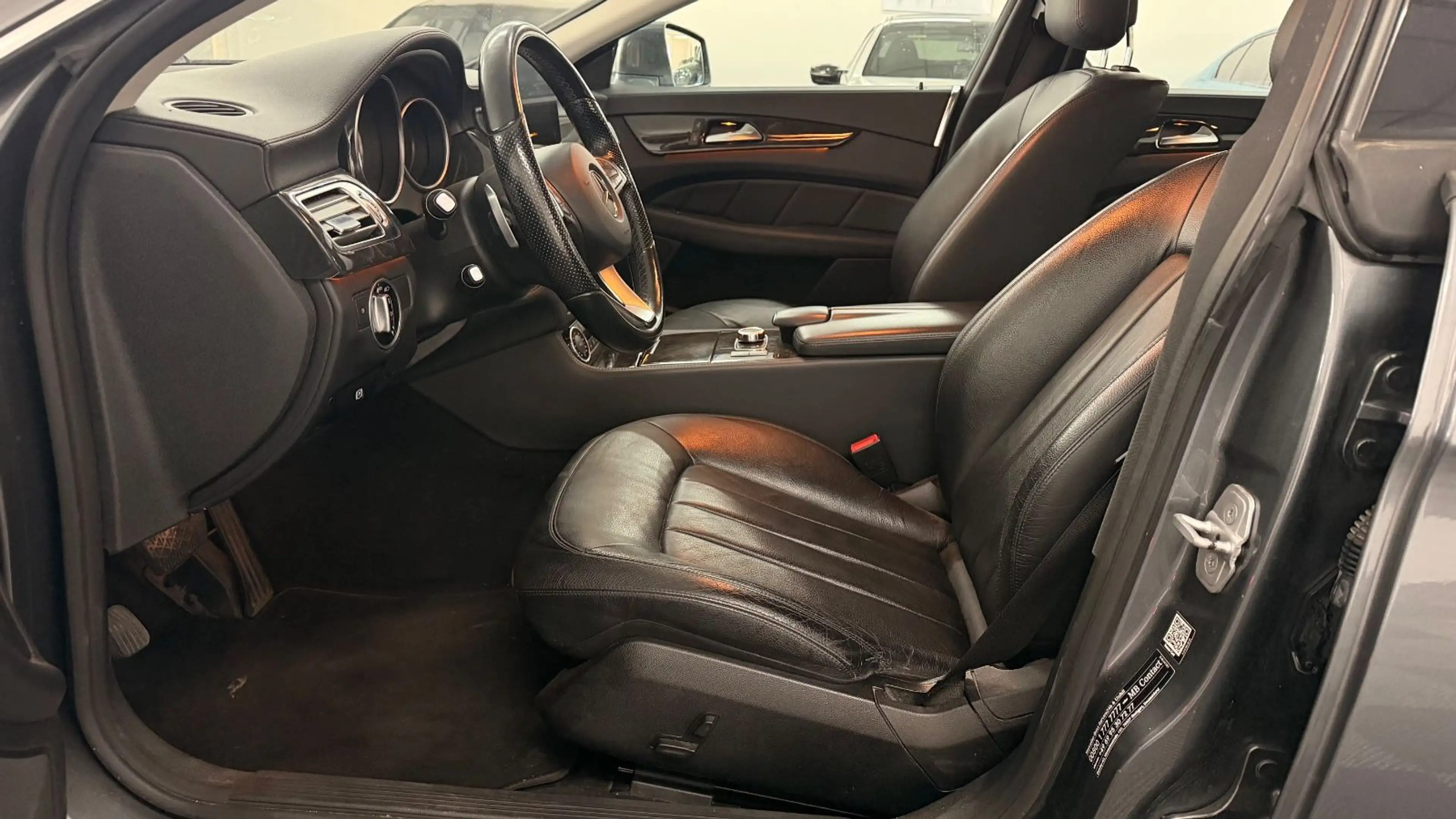 Mercedes-Benz CLS 350 BlueTec / d — photo 9
