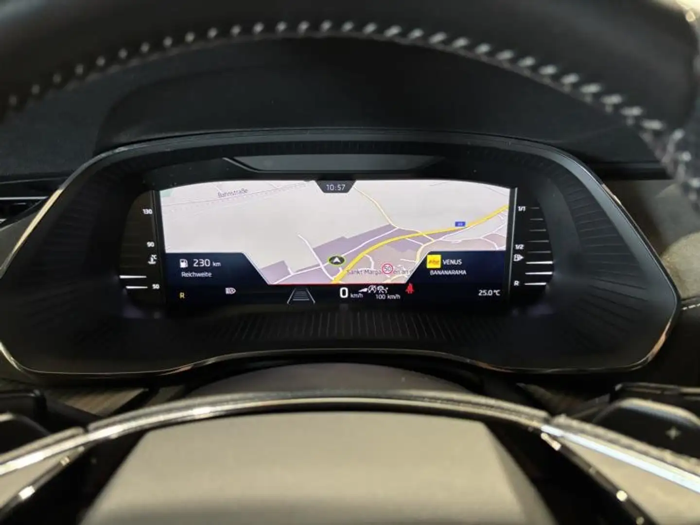 Skoda Octavia RS PLUS SKY 4x4 LED VIRTUAL COCKPIT AHK MATRIX Weiß - 2