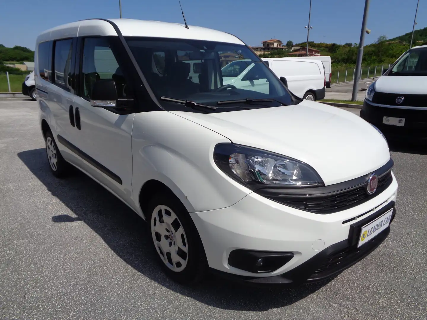 Fiat Doblo 1.6Mjt 105cv Lounge N1 (Autocarro 5 Posti) Blanco - 1