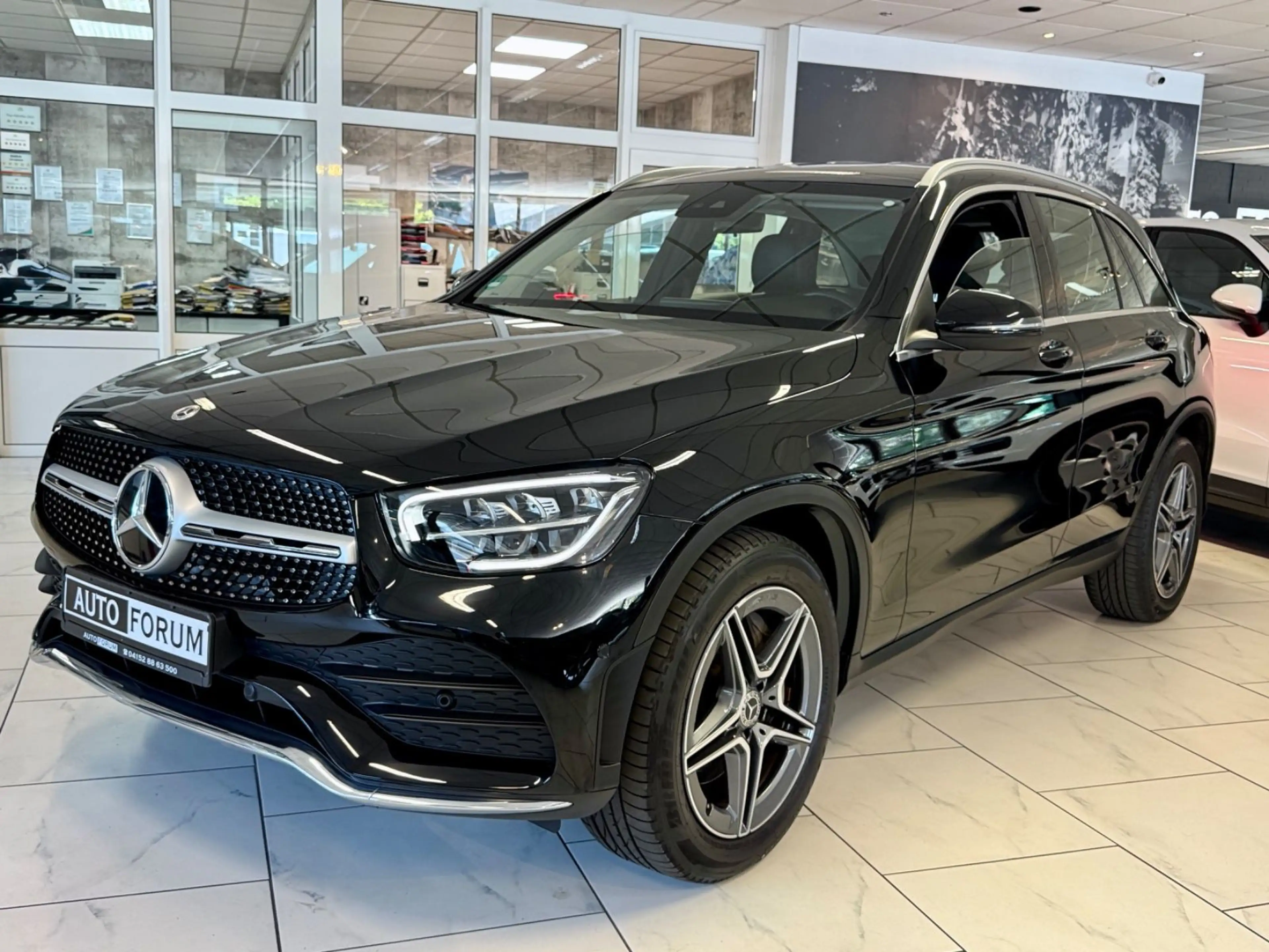 Mercedes-Benz GLC 220 d 4M 3x AMG-LINE WIDE LEDER CAM LED SHZ — photo 6