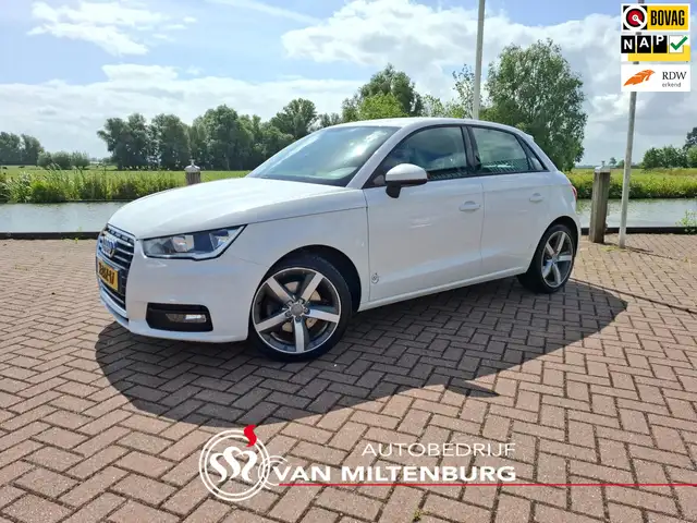 Audi A1 Sportback 1.4 TFSI Pro Line Airco Cruise Navi Blue