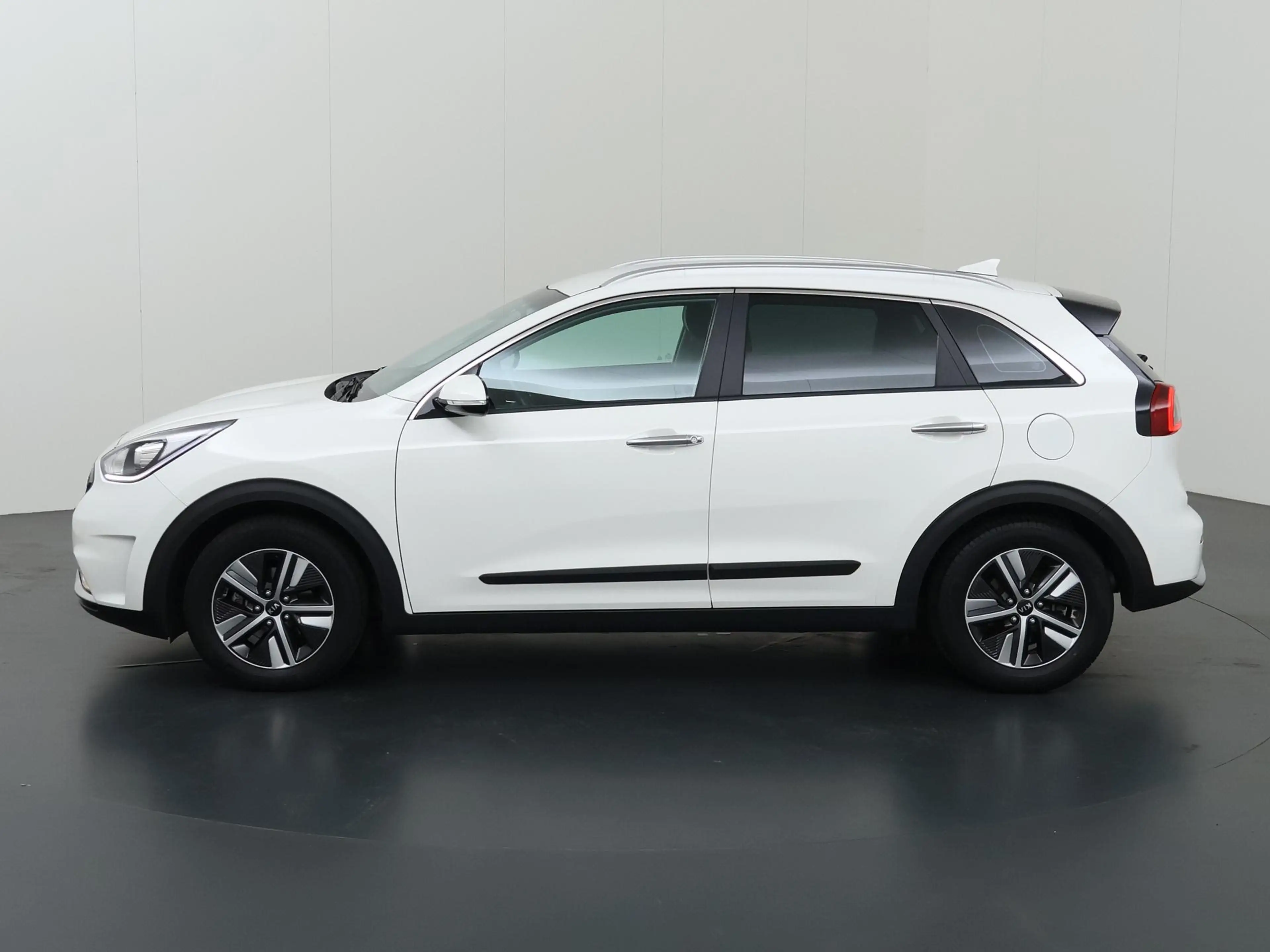 Kia Niro 1.6 GDi Hybrid DynamicLine | Trekhaak | Cruise Con — photo 5