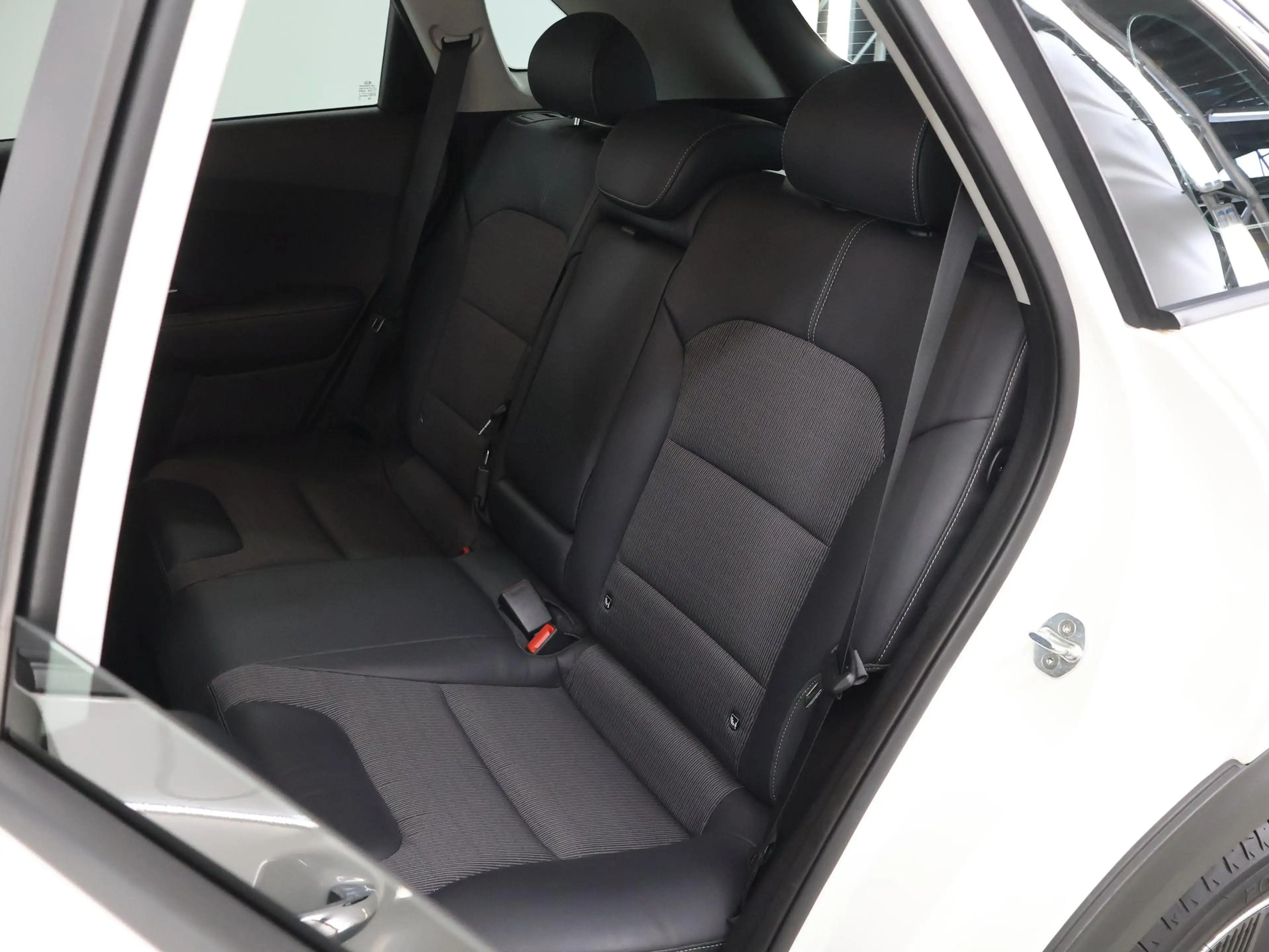 Kia Niro 1.6 GDi Hybrid DynamicLine | Trekhaak | Cruise Con — photo 11
