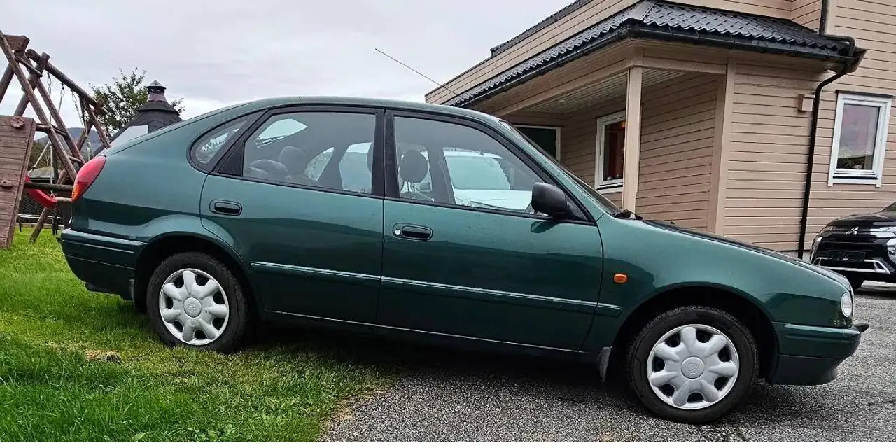 Toyota Corolla 1.3i XLSi Hatchback A, foto 1