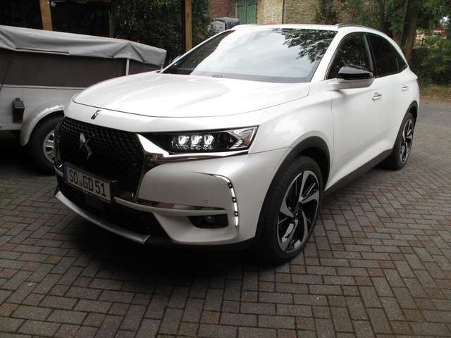 Imagine DS Automobiles DS 7 Crossback GRAND CHIC Blue HDI 130