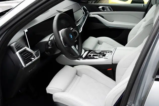 BMW X5 X5 view 11