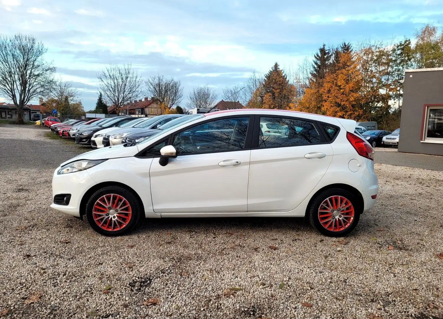 Ford Fiesta Sync Edition*EUR 5*SZH*Klima*SR+LMF*COC* Wit - 2