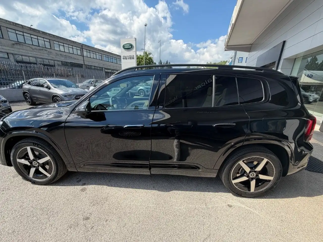 Mercedes-Benz GLB 2026