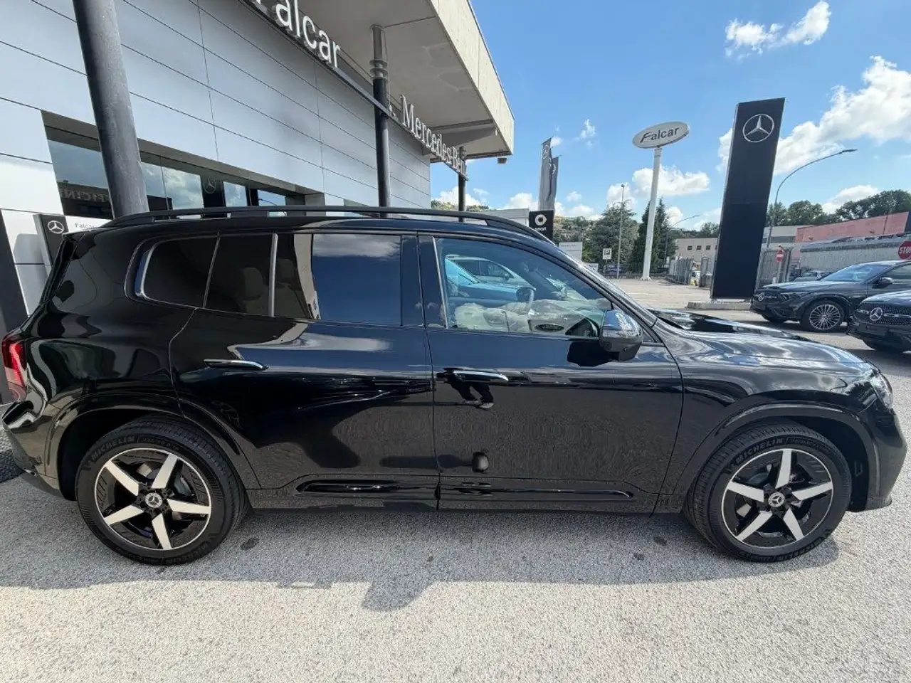 Mercedes-Benz GLB 2026