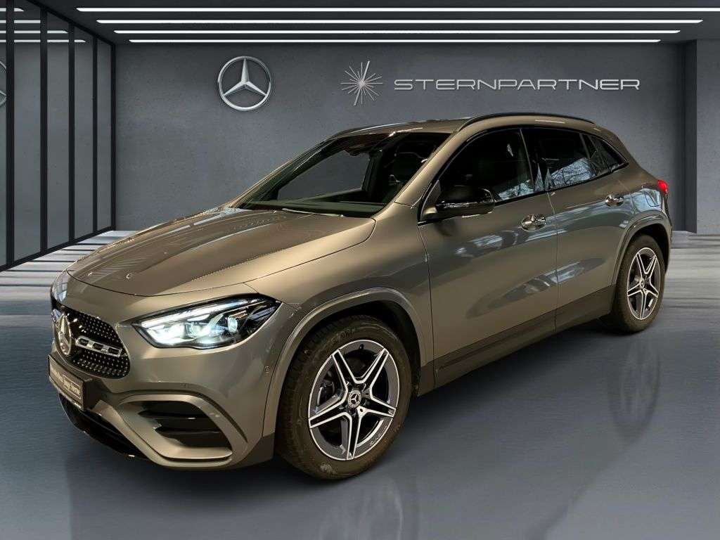 Second hand Mercedes Benz Gla-Class 220