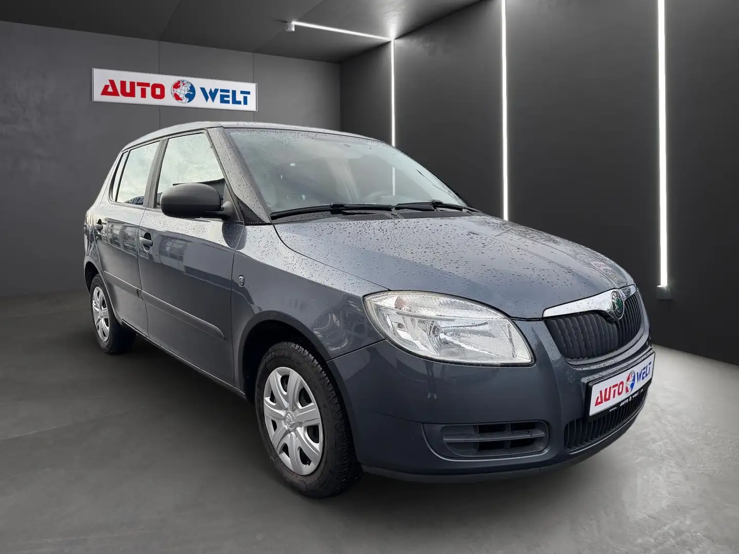 Skoda Fabia 1.4 Cool Edition Klima AUX Grau - 2
