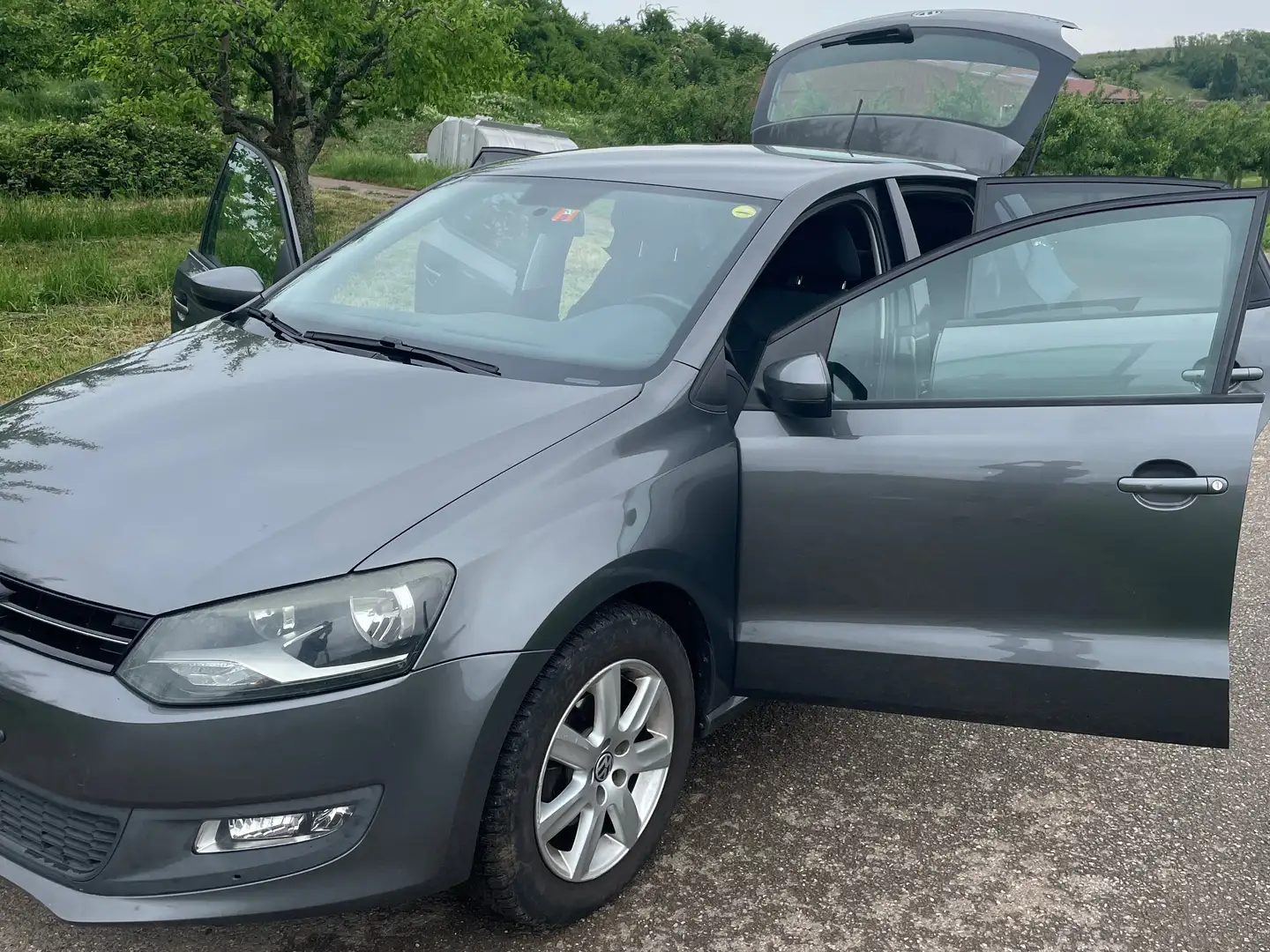 Volkswagen Polo Polo 1.6 TDI 90 CR FAP Style Gris - 1