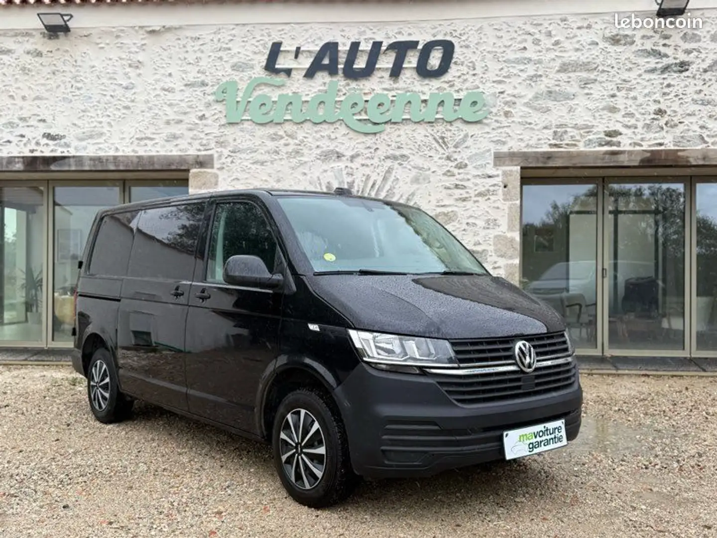 Volkswagen Transporter T6.1 2.0 TDI 150ch Business BVM6 20 825HT Schwarz - 1