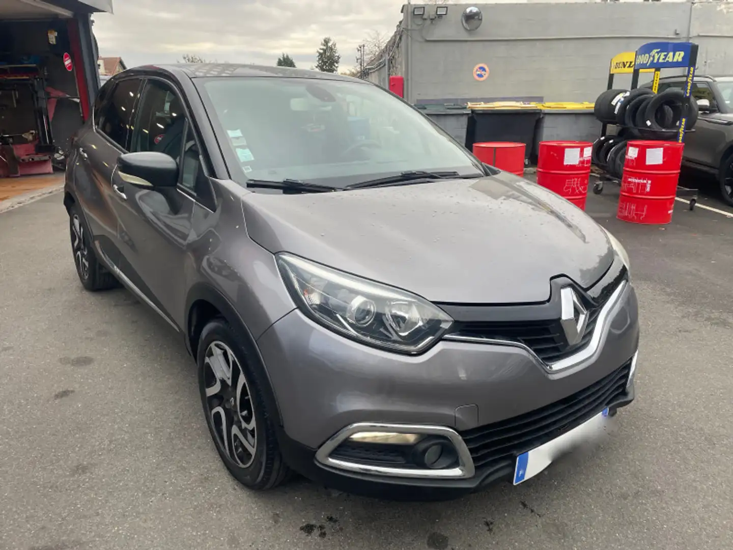 Renault Captur 1.2 TCE 120CH INTENS EDC BOITE AUTOMATIQUE + CAMERA Gris - 2