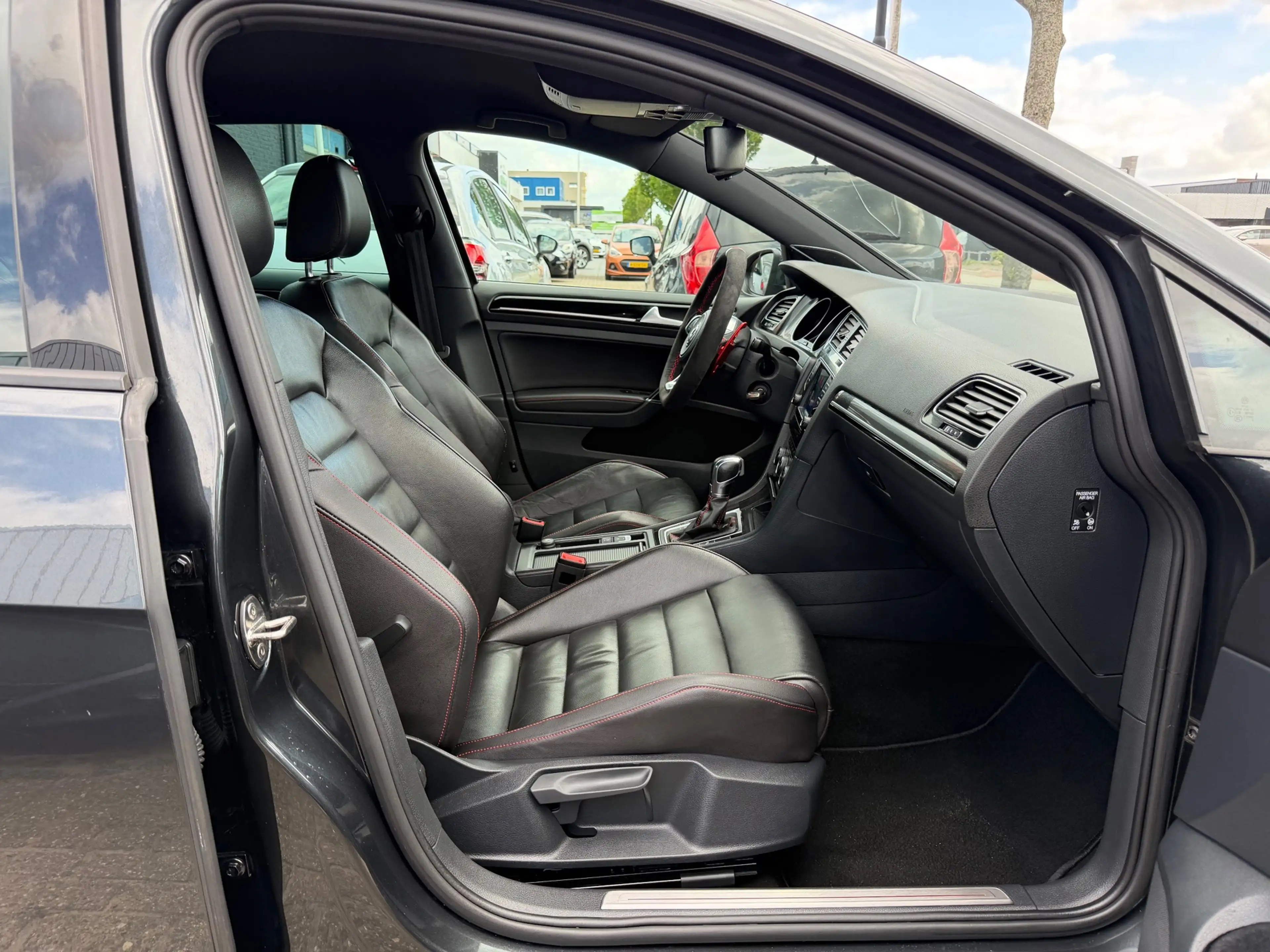 Volkswagen Golf GTI 2.0 TSI Performance Aut/Leer/Carplay/Sound Systeem — photo 12