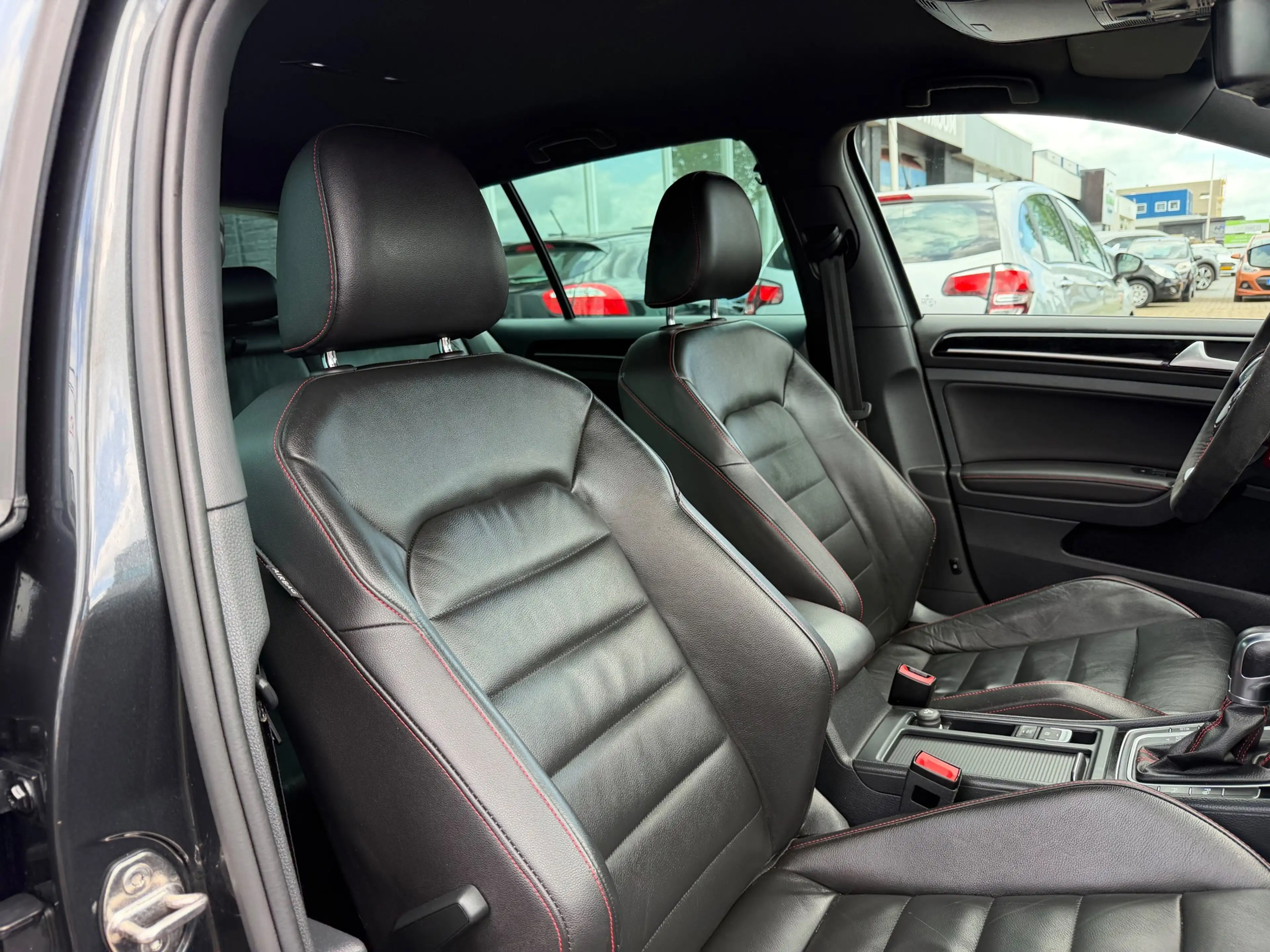 Volkswagen Golf GTI 2.0 TSI Performance Aut/Leer/Carplay/Sound Systeem — photo 13