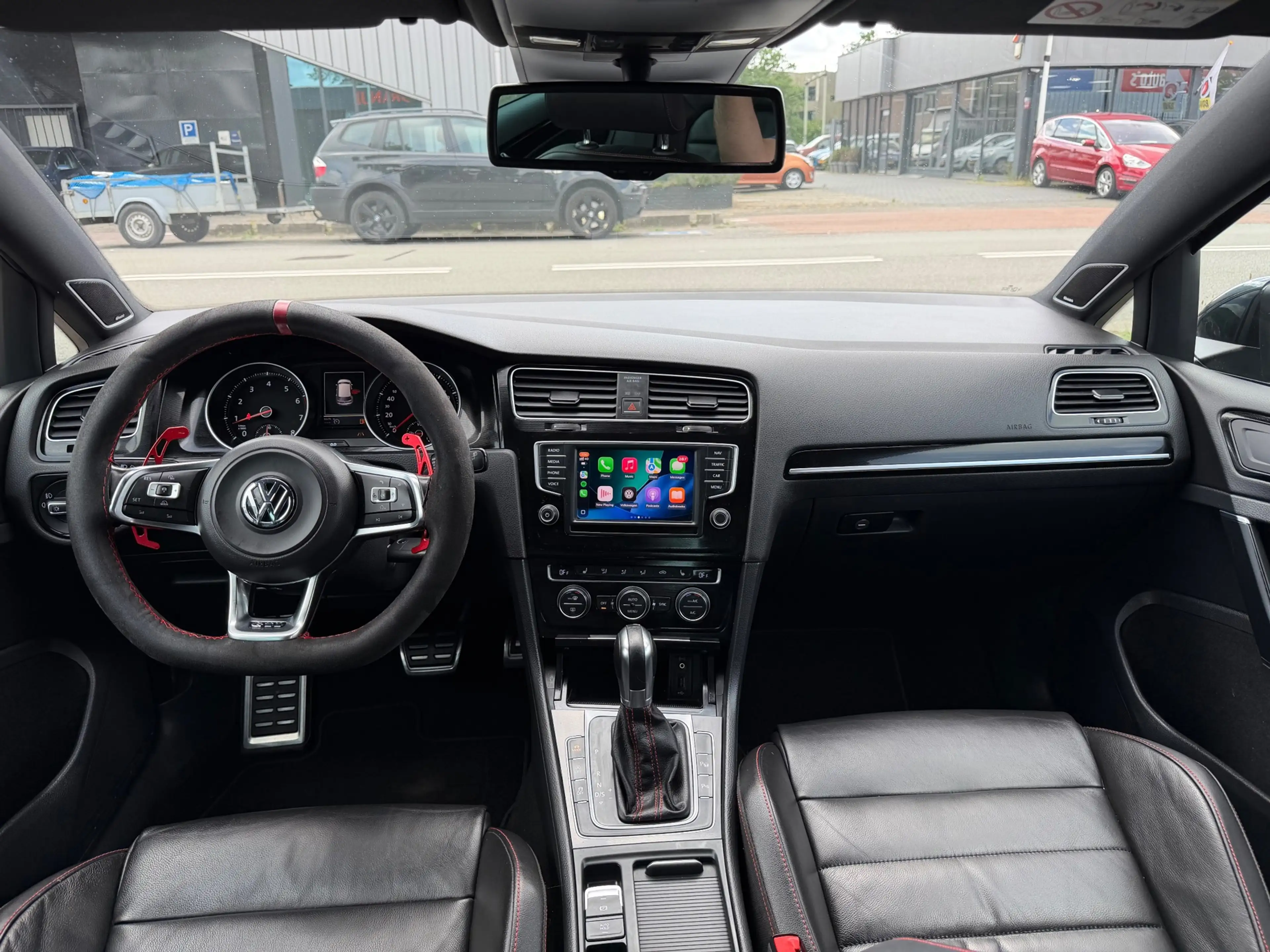 Volkswagen Golf GTI 2.0 TSI Performance Aut/Leer/Carplay/Sound Systeem — photo 2