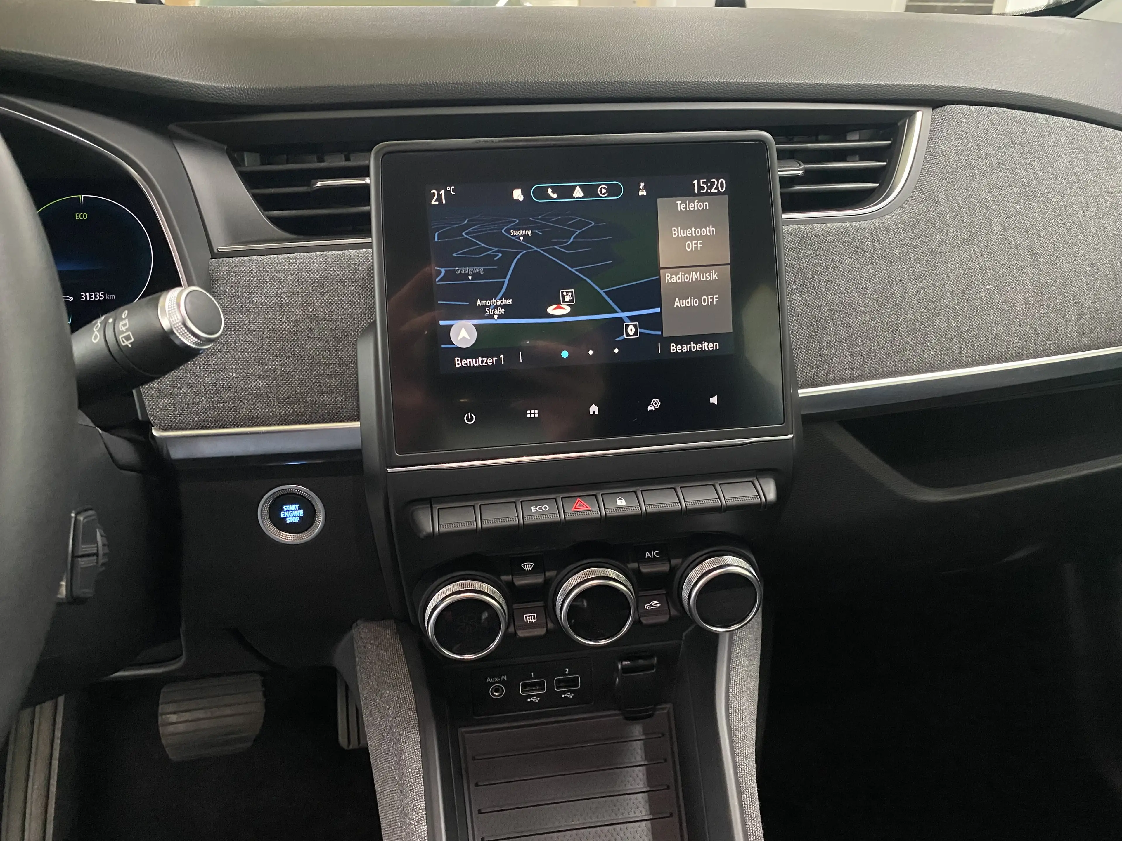 Renault ZOE Intens — photo 12