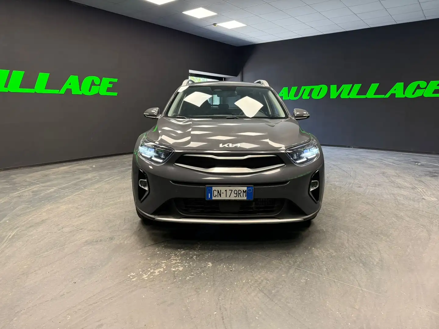 Kia Stonic Stonic 1.0 t-gdi mhev Style 120cv dct PREZZO REALE Gri - 2