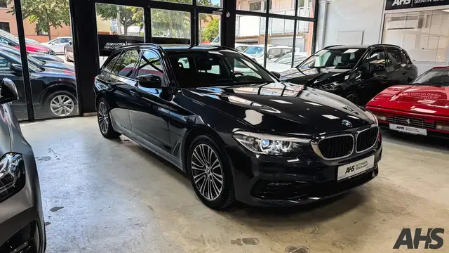 BMW 520 d Touring xDrive Sport Line HUD | RFK | Navi