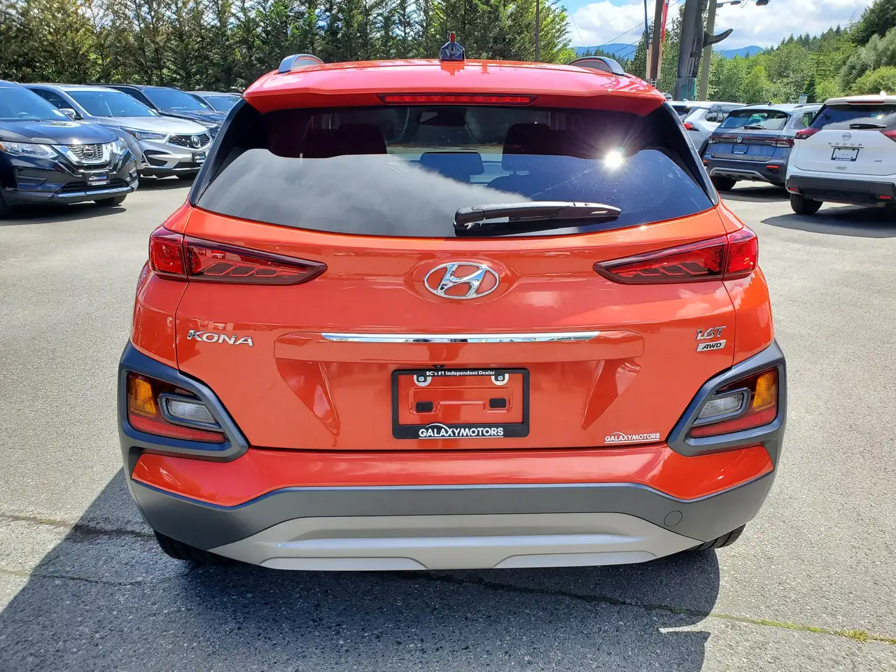 Hyundai KONA снимка Hyundai KONA